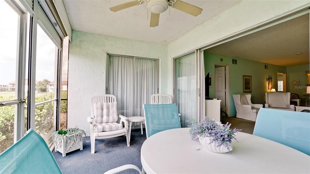 For Sale: $335,900 (2 beds, 2 baths, 1185 Square Feet)