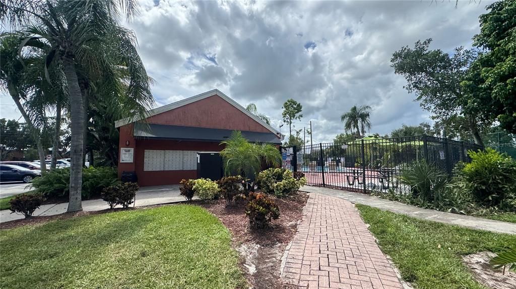 В аренду: $1,400 (2 спален, 2 ванн, 883 Квадратных фут)