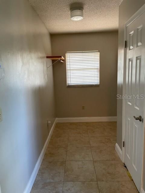 For Rent: $1,850 (3 beds, 2 baths, 2048 Square Feet)