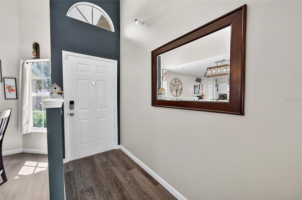 Active With Contract: $385,000 (3 beds, 2 baths, 1344 Square Feet)