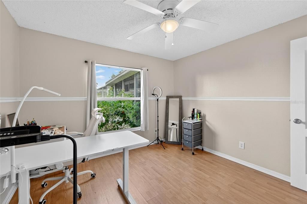 Active With Contract: $385,000 (3 beds, 2 baths, 1344 Square Feet)