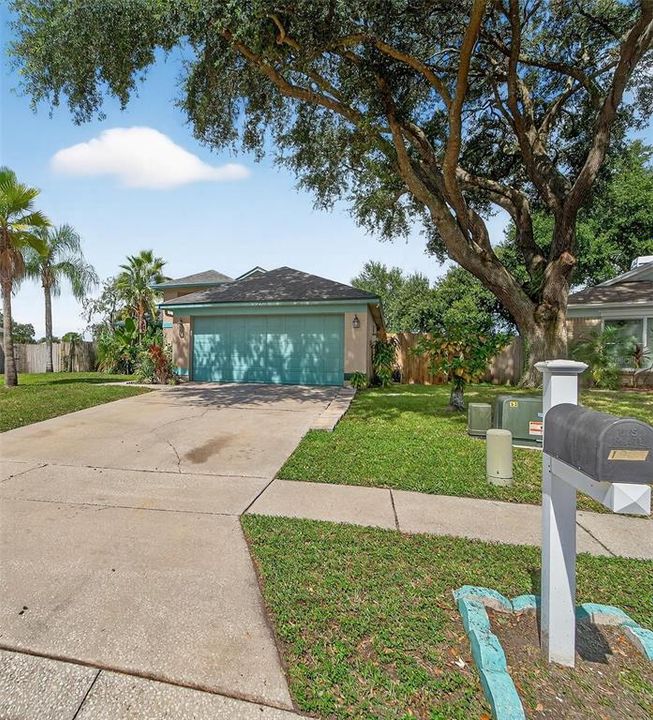 Active With Contract: $385,000 (3 beds, 2 baths, 1344 Square Feet)