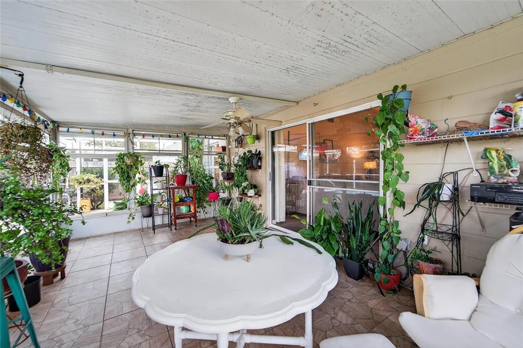 Active With Contract: $385,000 (3 beds, 2 baths, 1344 Square Feet)