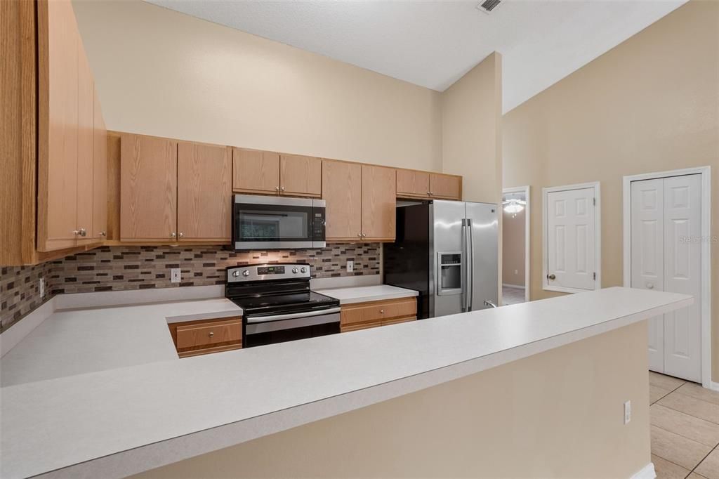 待售: $265,000 (3 贝兹, 2 浴室, 1148 平方英尺)