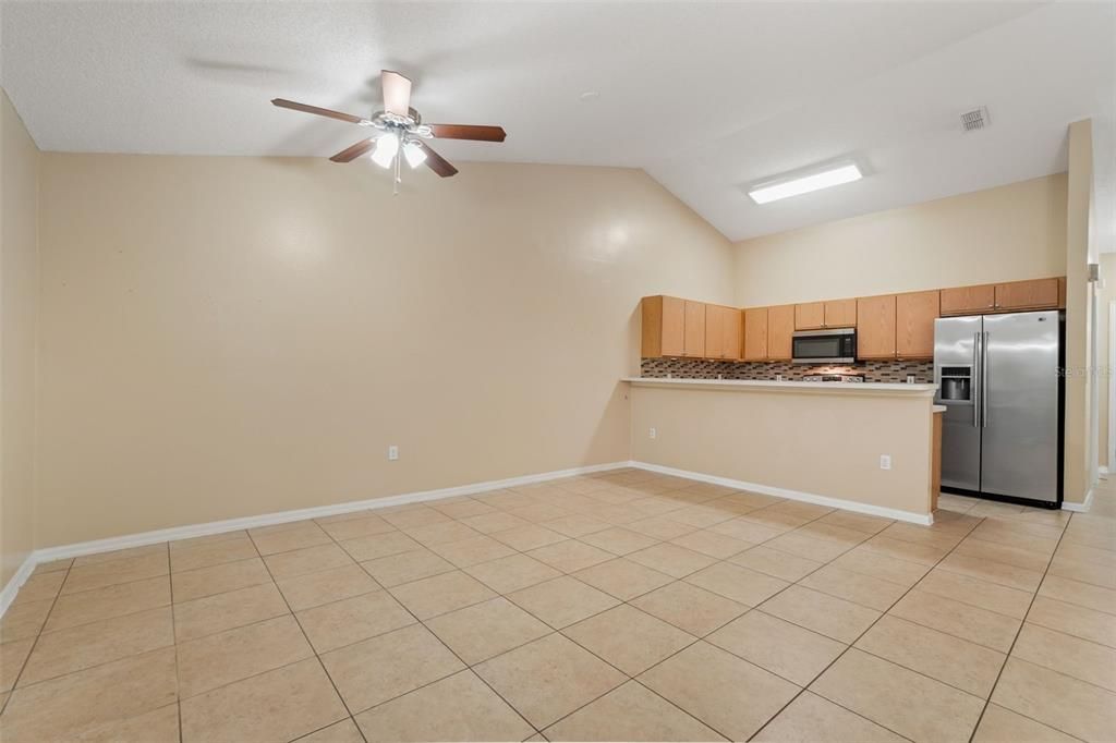 待售: $265,000 (3 贝兹, 2 浴室, 1148 平方英尺)