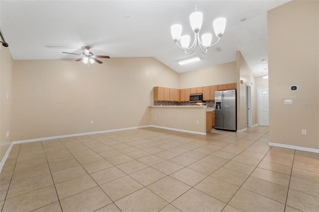 待售: $265,000 (3 贝兹, 2 浴室, 1148 平方英尺)