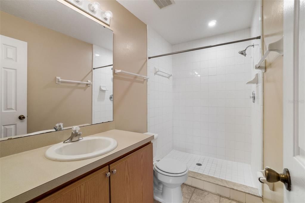 待售: $265,000 (3 贝兹, 2 浴室, 1148 平方英尺)