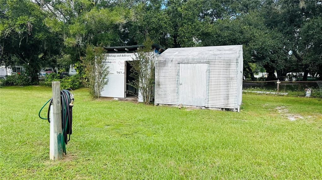 Activo con contrato: $286,000 (3 camas, 1 baños, 1176 Pies cuadrados)