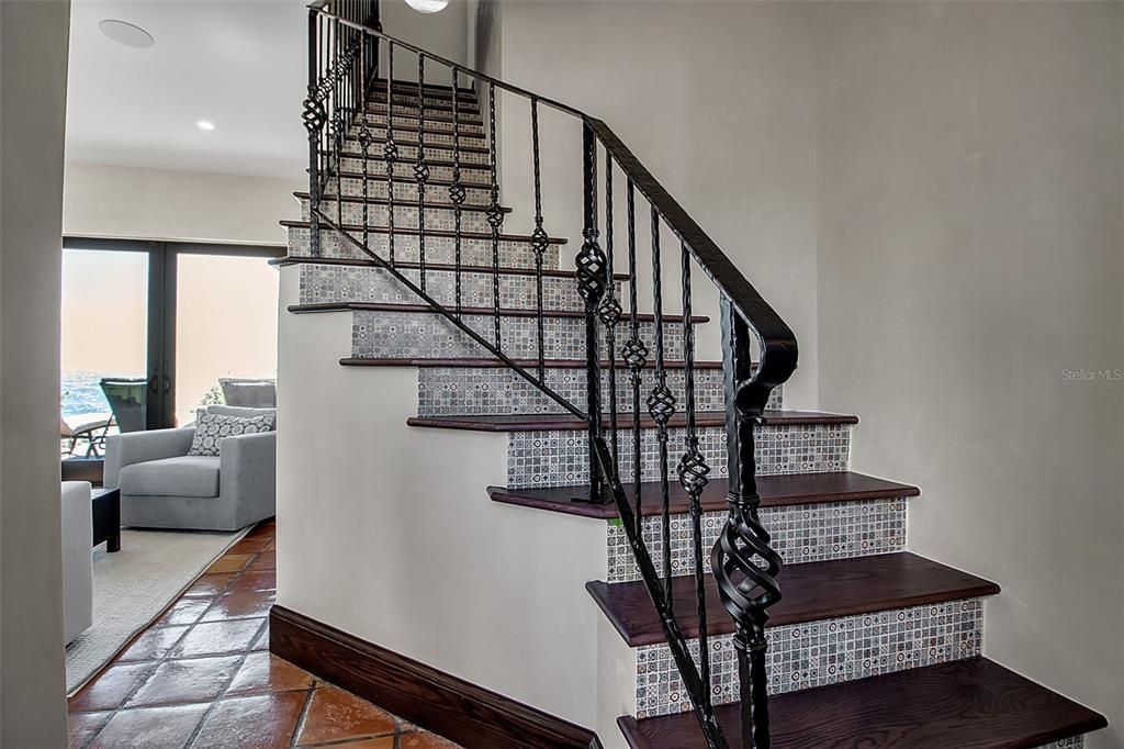 En Venta: $7,100,000 (4 camas, 5 baños, 4096 Pies cuadrados)