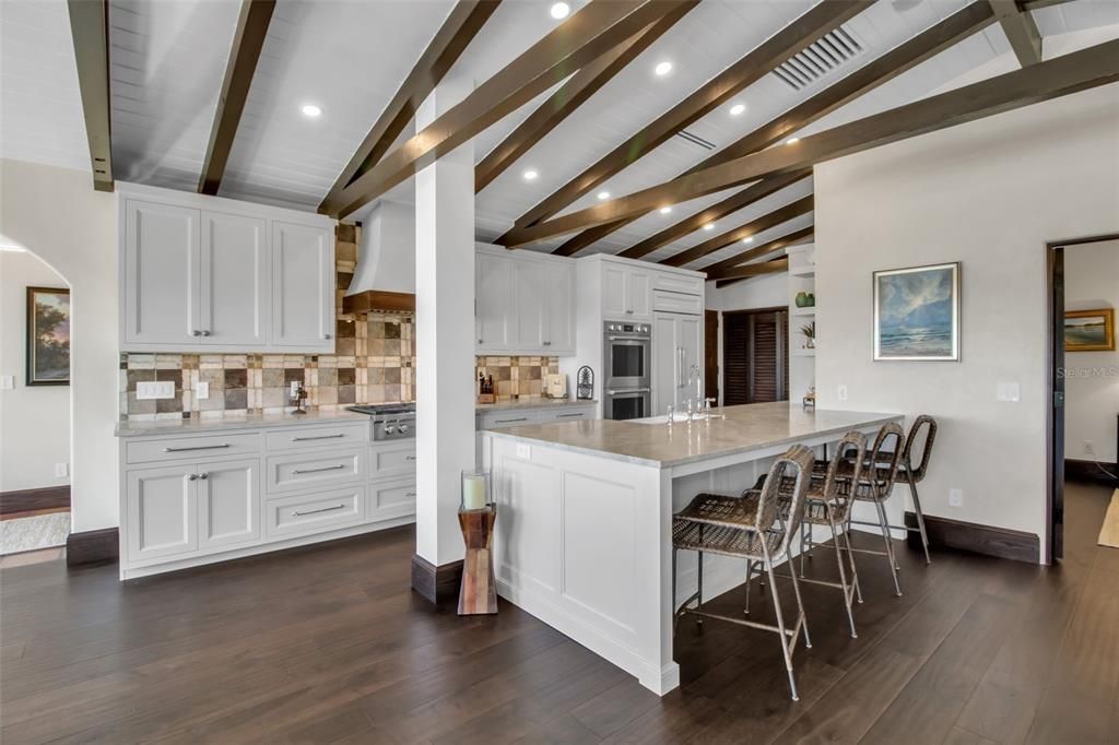 En Venta: $7,100,000 (4 camas, 5 baños, 4096 Pies cuadrados)