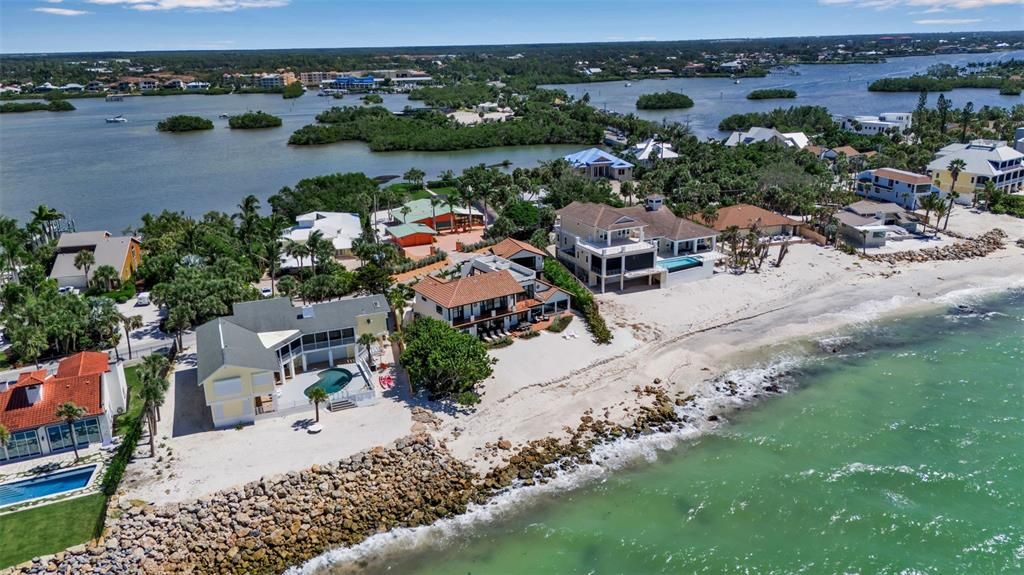 En Venta: $7,100,000 (4 camas, 5 baños, 4096 Pies cuadrados)