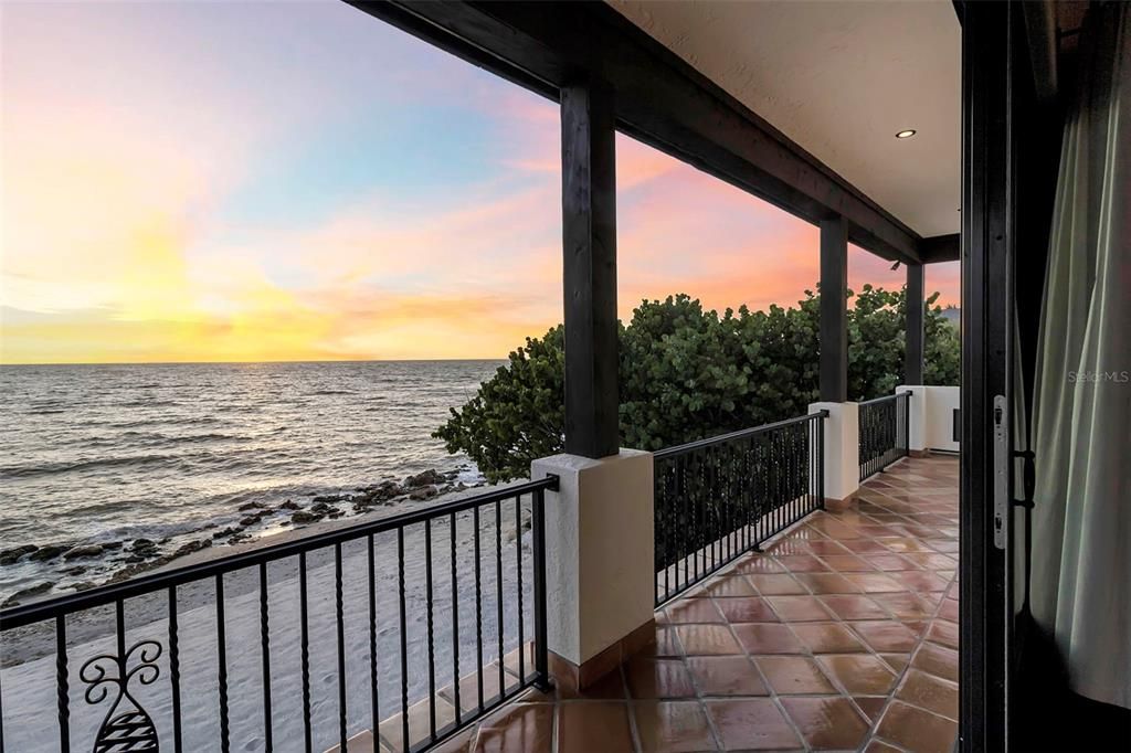 En Venta: $7,100,000 (4 camas, 5 baños, 4096 Pies cuadrados)