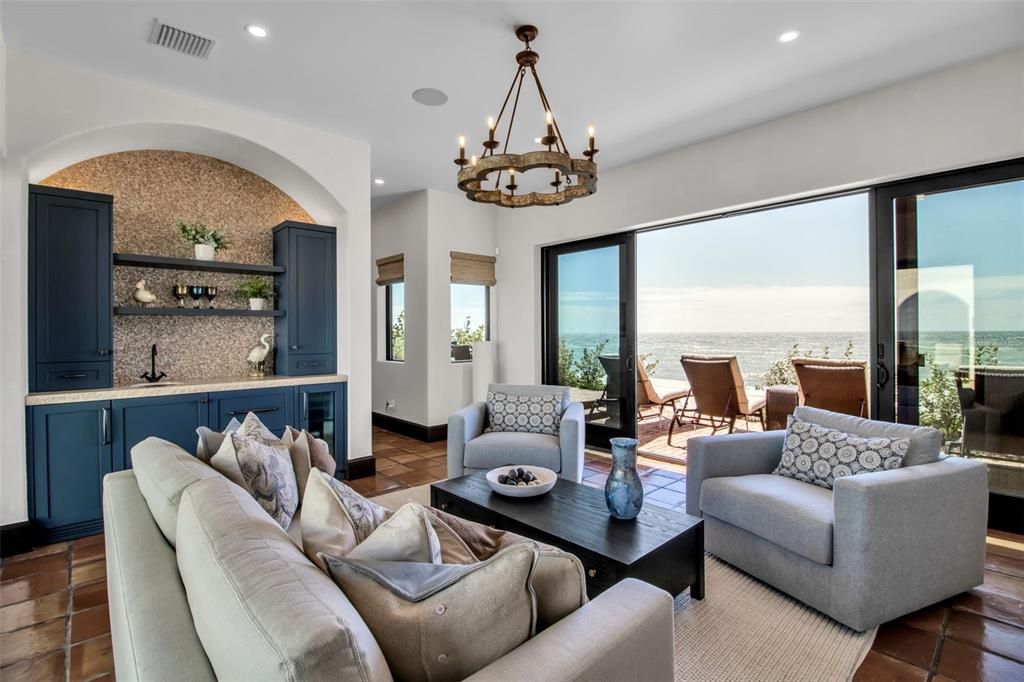 En Venta: $7,100,000 (4 camas, 5 baños, 4096 Pies cuadrados)