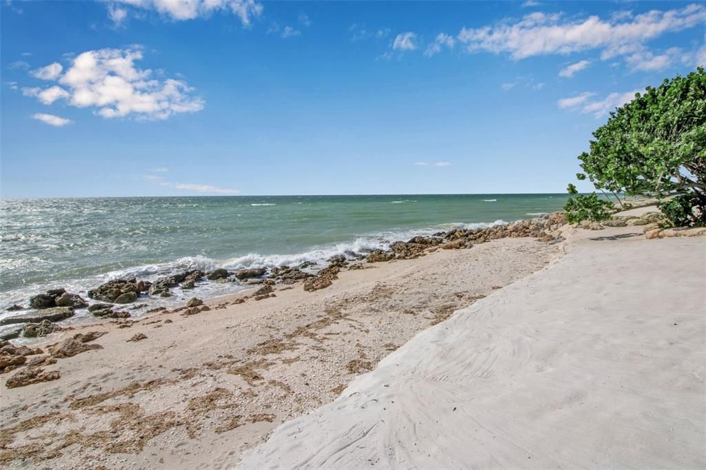 En Venta: $7,100,000 (4 camas, 5 baños, 4096 Pies cuadrados)