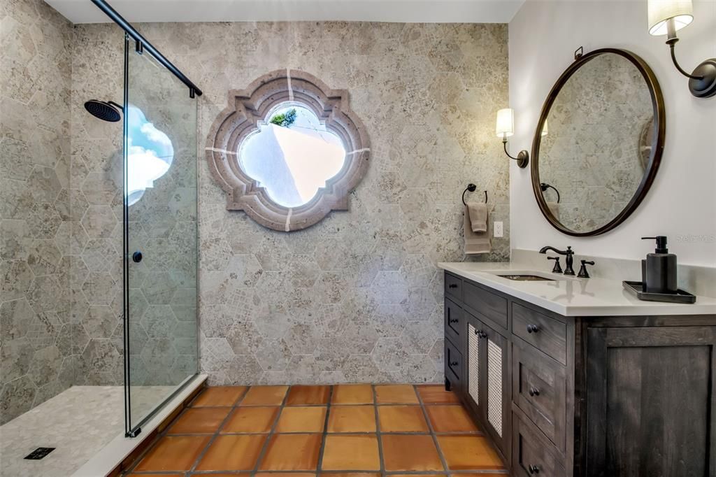 En Venta: $7,100,000 (4 camas, 5 baños, 4096 Pies cuadrados)