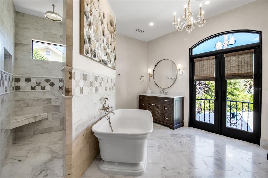 En Venta: $7,100,000 (4 camas, 5 baños, 4096 Pies cuadrados)