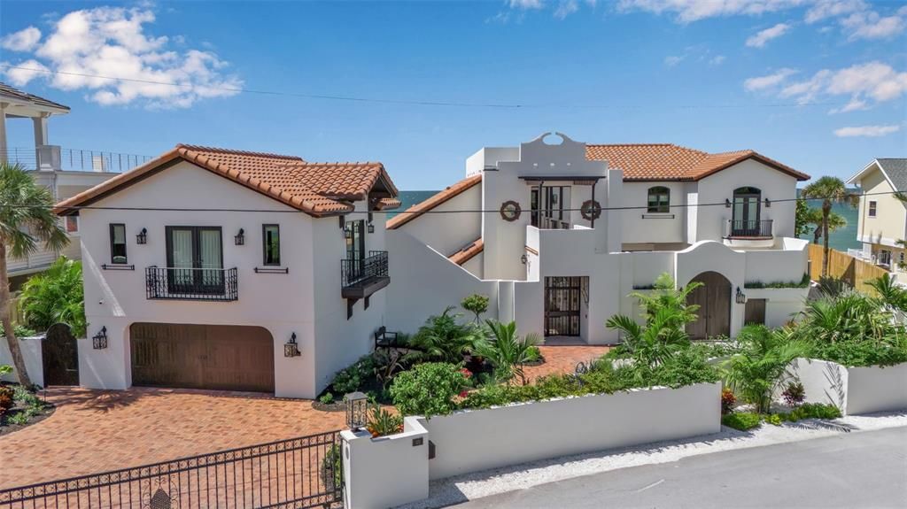 En Venta: $7,100,000 (4 camas, 5 baños, 4096 Pies cuadrados)