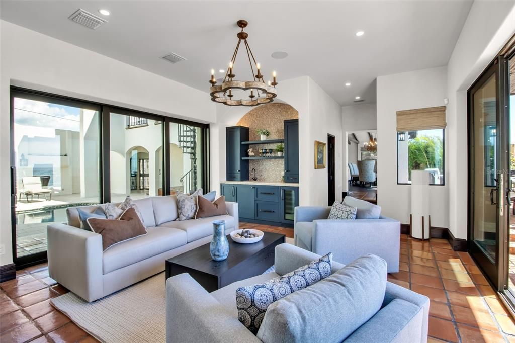 En Venta: $7,100,000 (4 camas, 5 baños, 4096 Pies cuadrados)