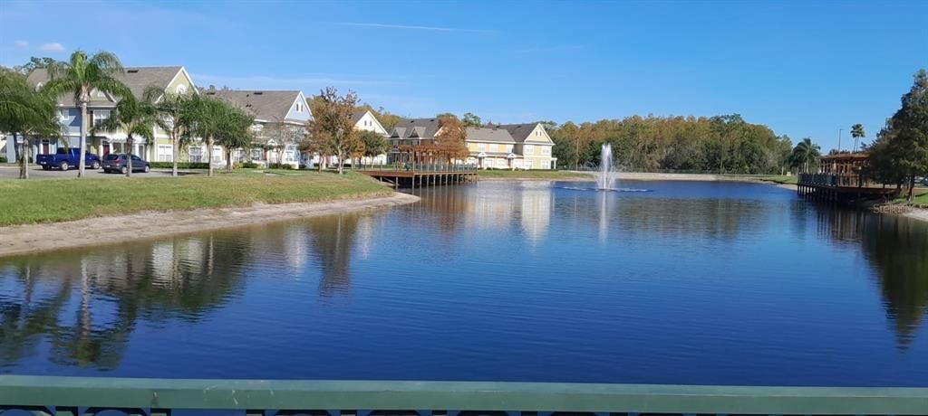 На продажу: $245,000 (4 спален, 3 ванн, 1470 Квадратных фут)