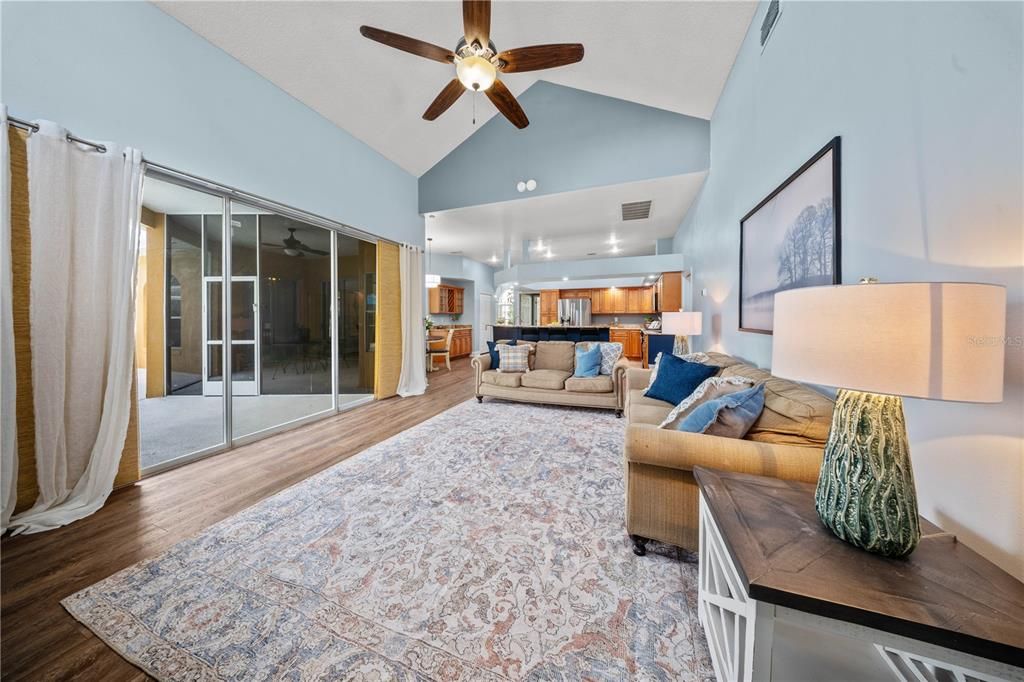 Active With Contract: $650,000 (5 beds, 3 baths, 2863 Square Feet)