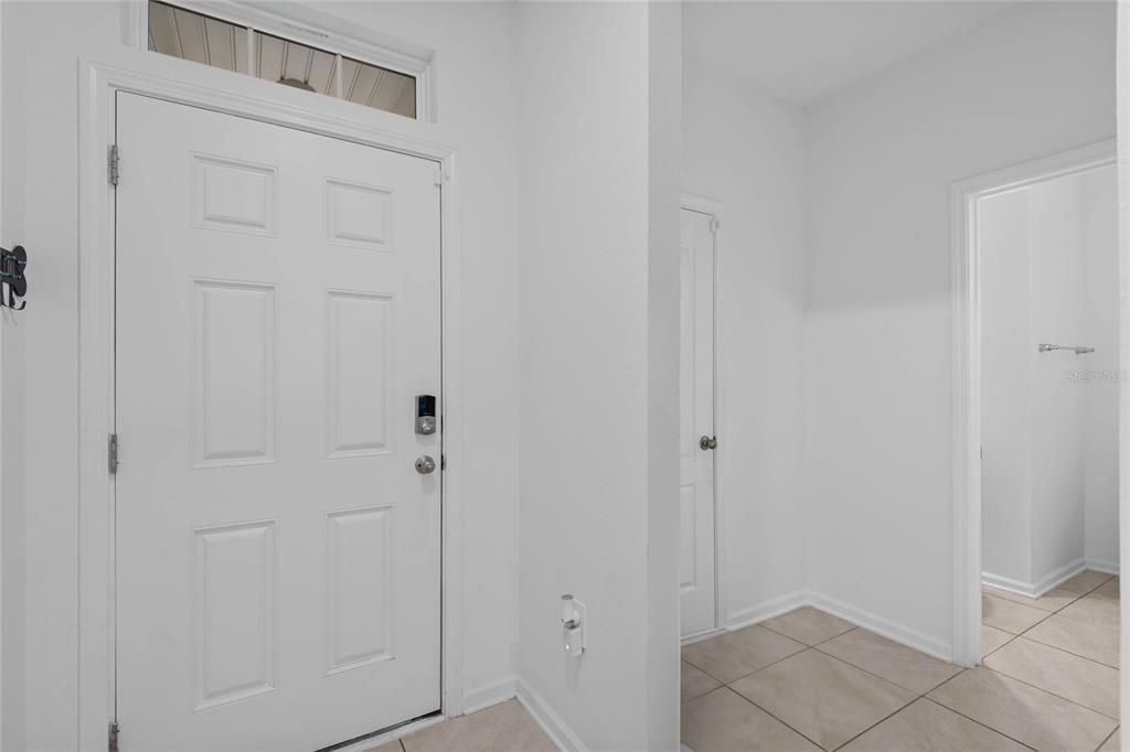 For Sale: $255,900 (3 beds, 2 baths, 1722 Square Feet)