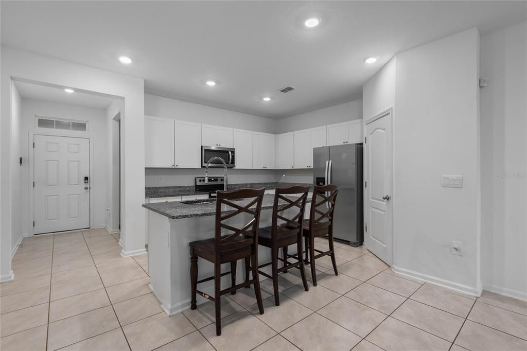 For Sale: $255,900 (3 beds, 2 baths, 1722 Square Feet)