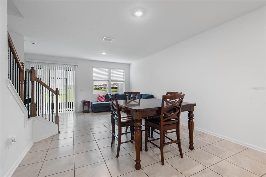 For Sale: $255,900 (3 beds, 2 baths, 1722 Square Feet)