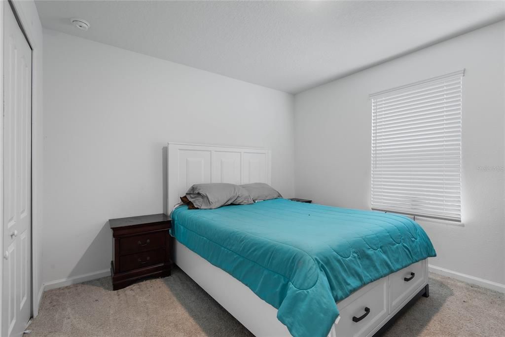 For Sale: $255,900 (3 beds, 2 baths, 1722 Square Feet)