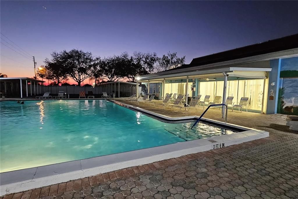 For Rent: $1,275 (2 beds, 1 baths, 825 Square Feet)