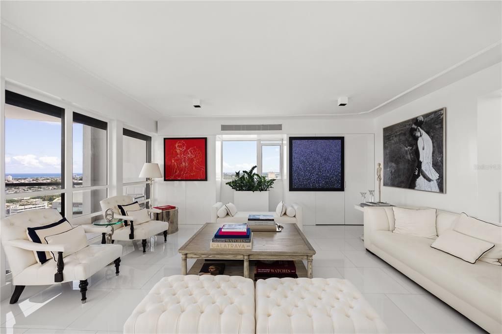 En Renta: $11,500 (3 camas, 3 baños, 4915 Pies cuadrados)