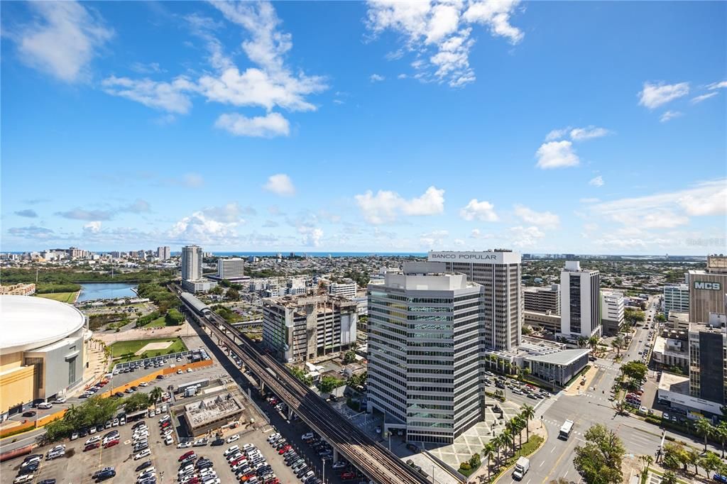 En Renta: $11,500 (3 camas, 3 baños, 4915 Pies cuadrados)