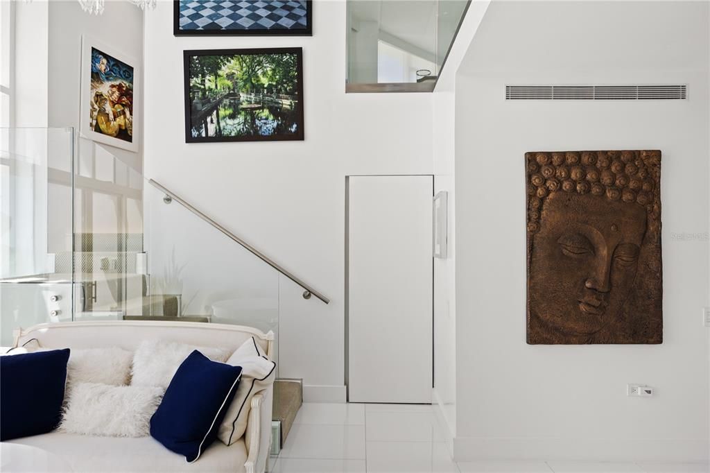 En Renta: $11,500 (3 camas, 3 baños, 4915 Pies cuadrados)