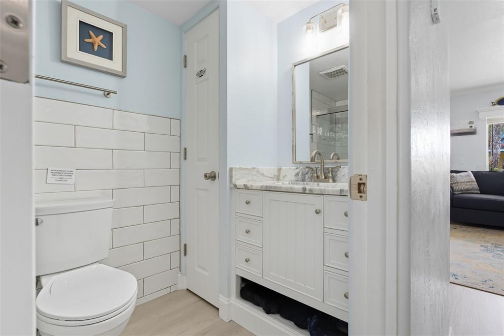 Active With Contract: $339,000 (1 beds, 1 baths, 513 Square Feet)