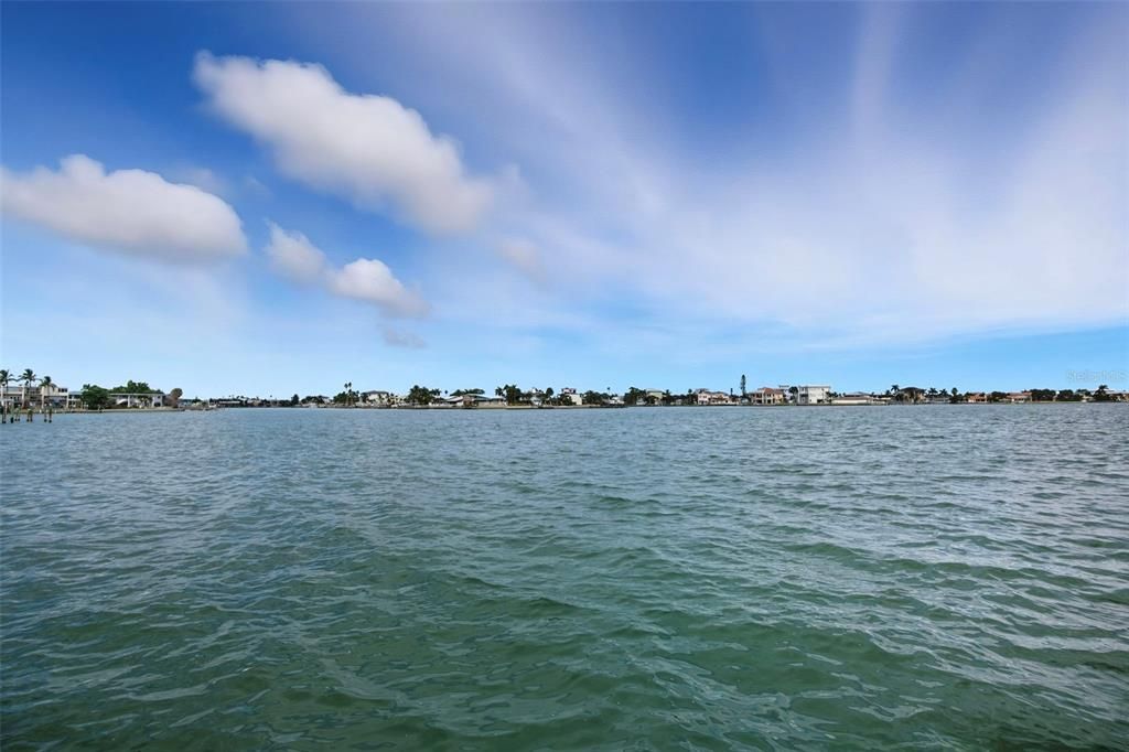 Active With Contract: $339,000 (1 beds, 1 baths, 513 Square Feet)