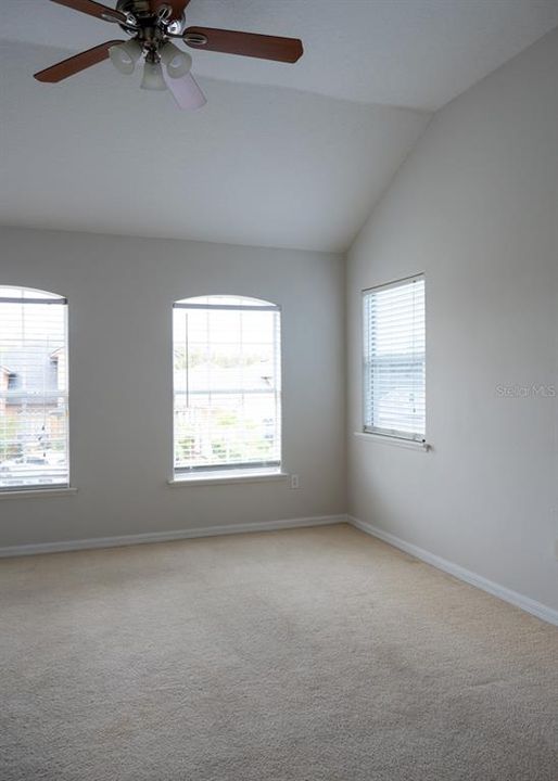 For Sale: $590,000 (4 beds, 3 baths, 2944 Square Feet)