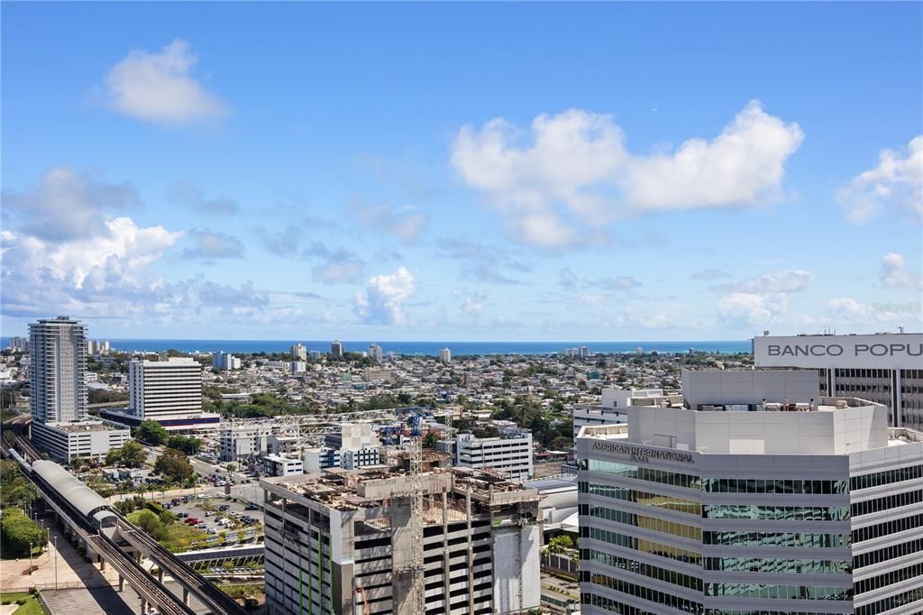 For Sale: $2,295,000 (3 beds, 3 baths, 4915 Square Feet)