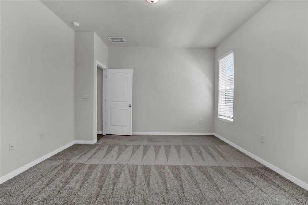 Active With Contract: $568,950 (3 beds, 2 baths, 2027 Square Feet)