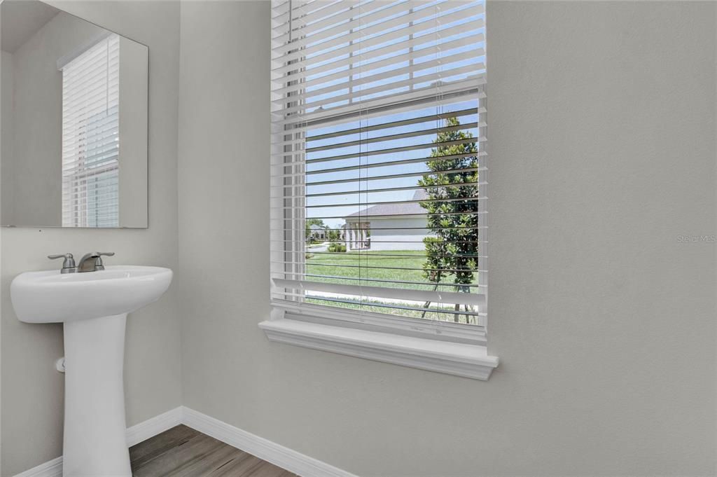 Active With Contract: $568,950 (3 beds, 2 baths, 2027 Square Feet)