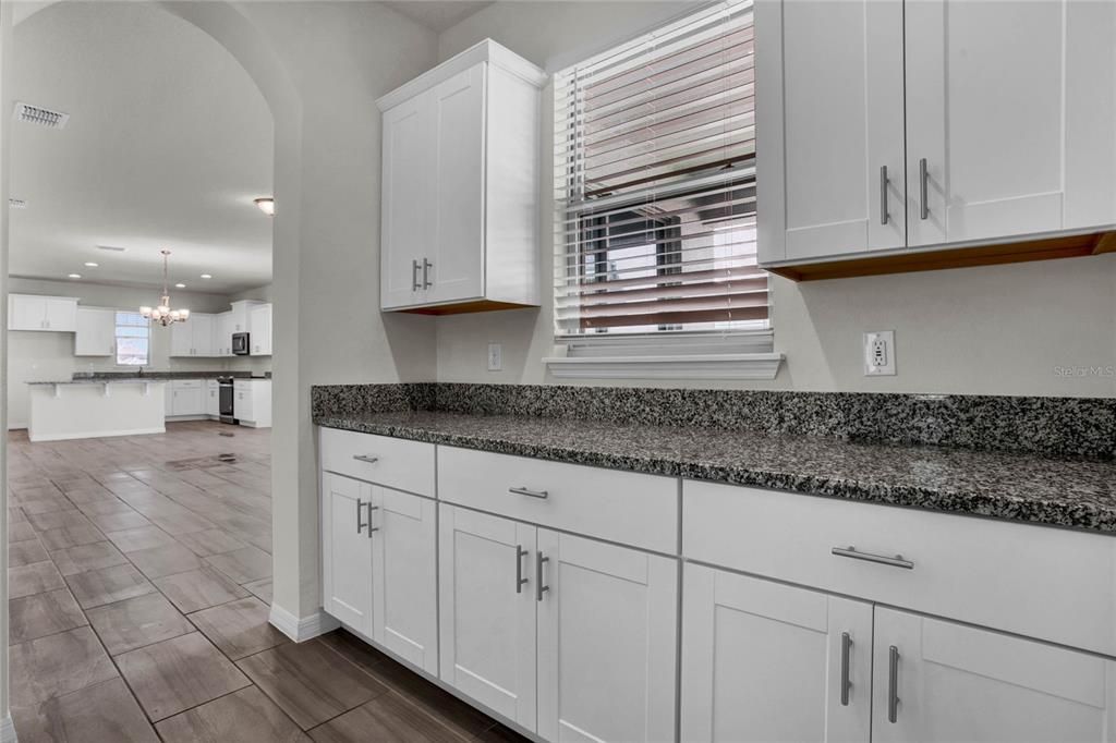 Active With Contract: $568,950 (3 beds, 2 baths, 2027 Square Feet)