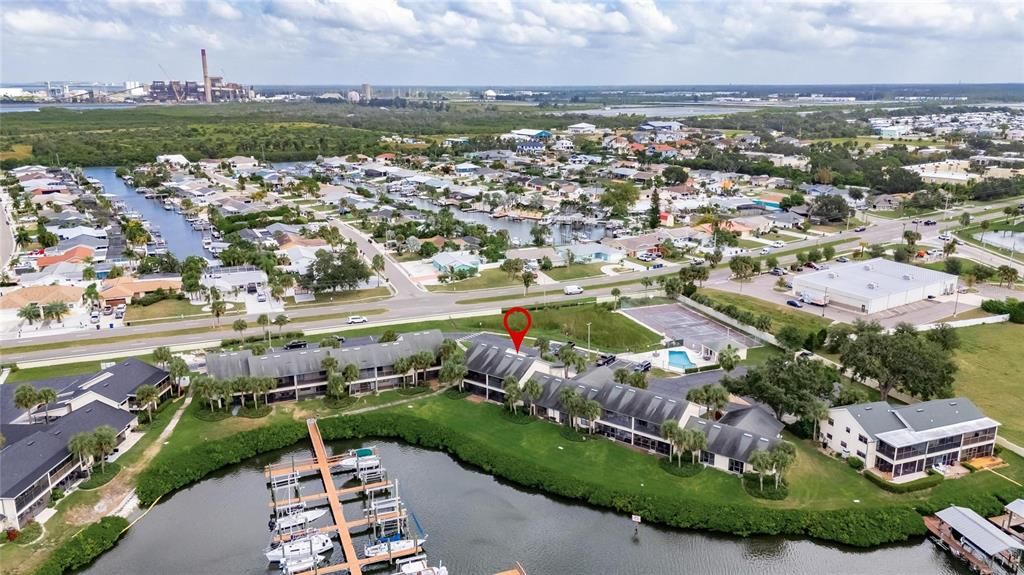 待售: $275,000 (1 贝兹, 1 浴室, 675 平方英尺)