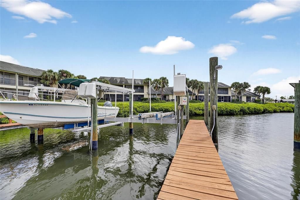 待售: $275,000 (1 贝兹, 1 浴室, 675 平方英尺)