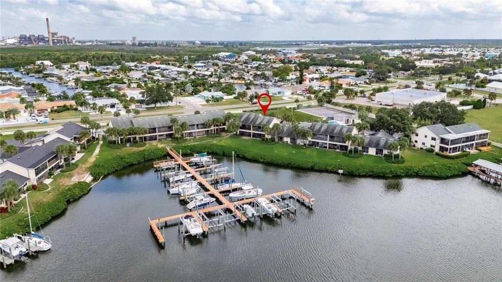 待售: $275,000 (1 贝兹, 1 浴室, 675 平方英尺)