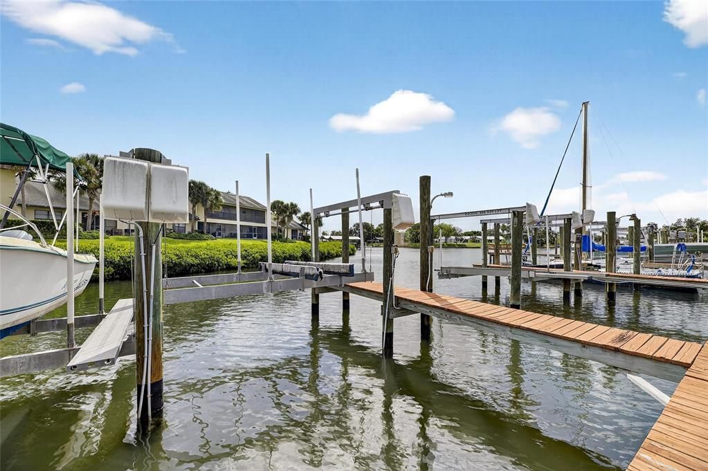 待售: $275,000 (1 贝兹, 1 浴室, 675 平方英尺)