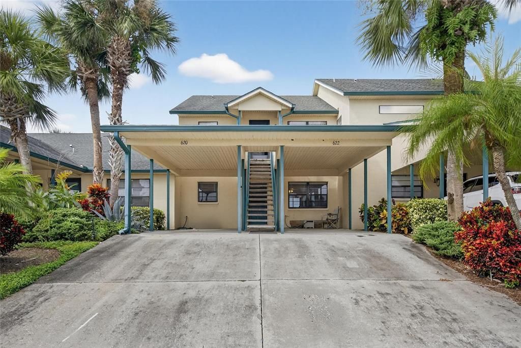 待售: $275,000 (1 贝兹, 1 浴室, 675 平方英尺)