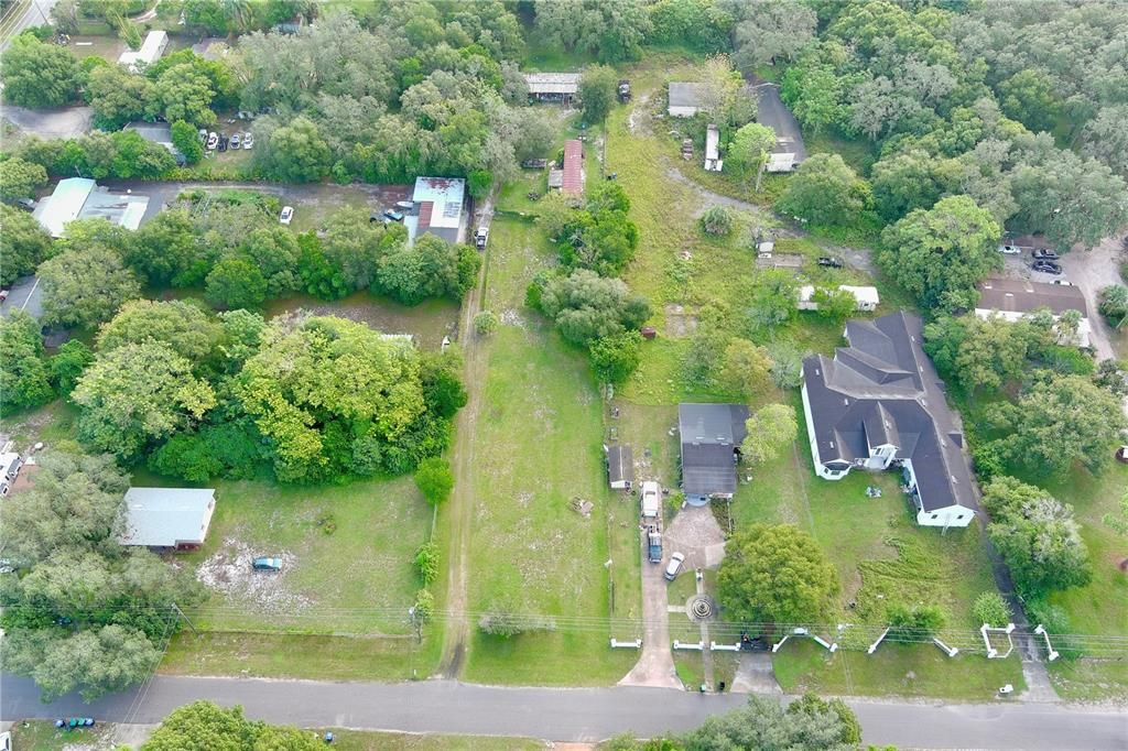 合同活跃: $199,999 (1.27 acres)