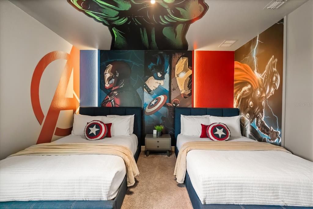 На продажу: $949,000 (9 спален, 5 ванн, 3909 Квадратных фут)