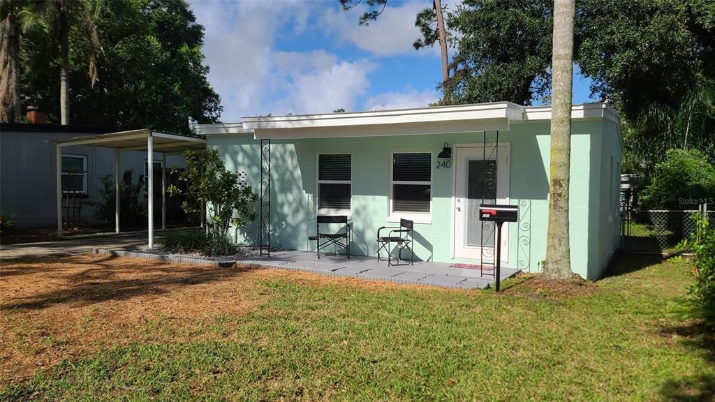 出租: $1,495 (2 贝兹, 1 浴室, 520 平方英尺)