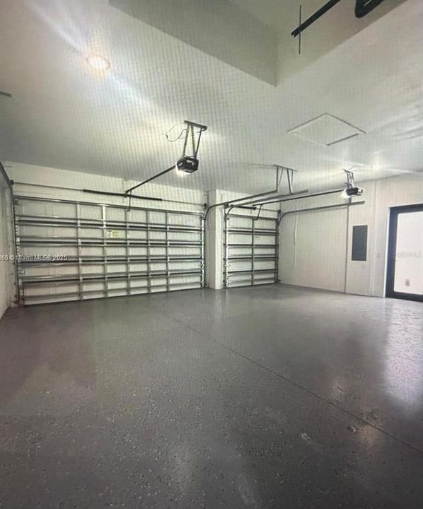 В аренду: $2,700 (4 спален, 3 ванн, 2016 Квадратных фут)