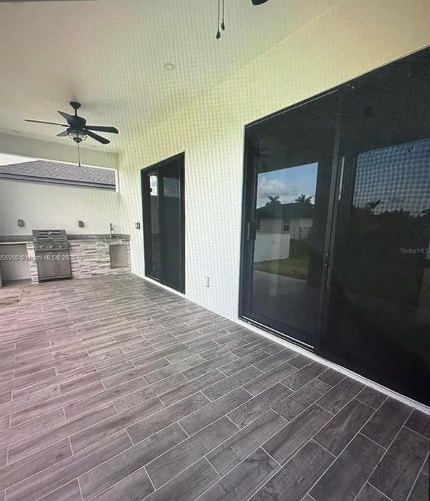 В аренду: $2,700 (4 спален, 3 ванн, 2016 Квадратных фут)