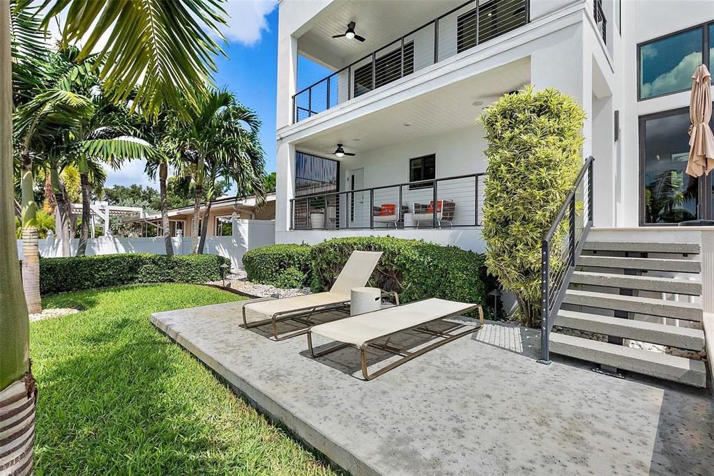 Activo con contrato: $2,800,000 (3 camas, 2 baños, 2824 Pies cuadrados)